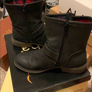 Black booties size 6.5